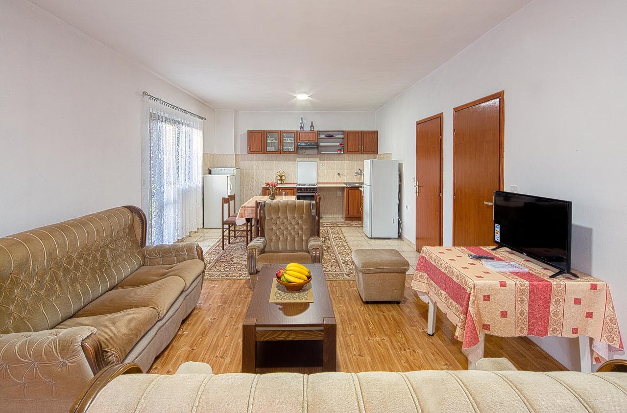 Beluga Apartment Budva